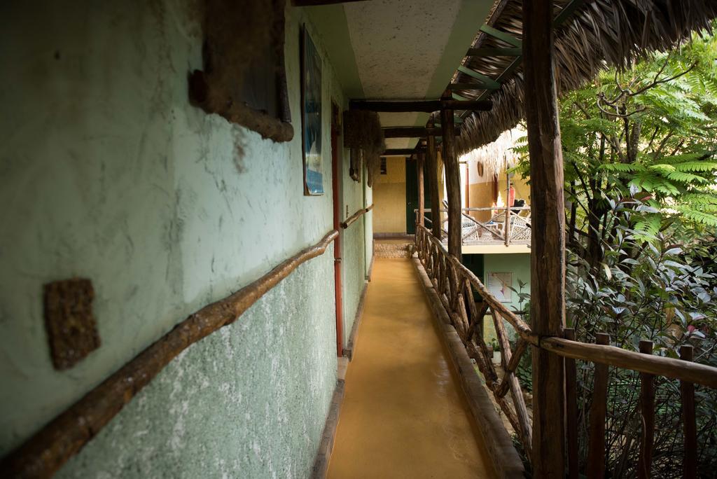 Hostal Dona Chava Pedernales Bagian luar foto