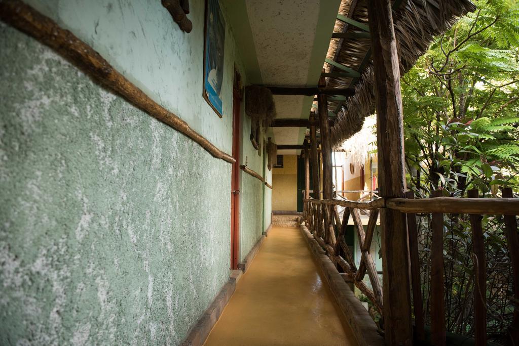 Hostal Dona Chava Pedernales Bagian luar foto